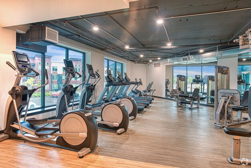 More Photos Of 2200 W Meeker St, Kent Apartments For Lease