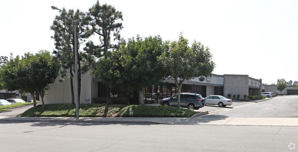 More Photos Of 20254-20290 E Carrey Rd, Walnut Flex For Lease