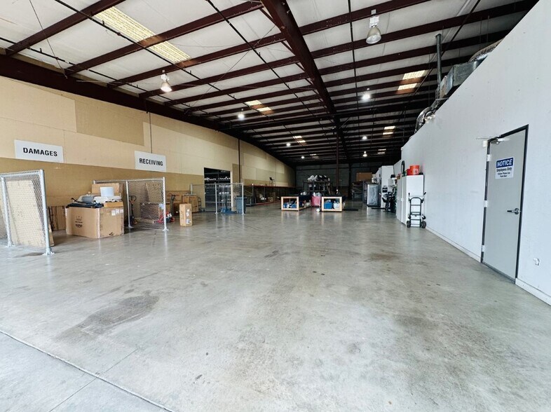 More Photos Of 1121 Sturgeon Ct, Arlington Unknown For Lease