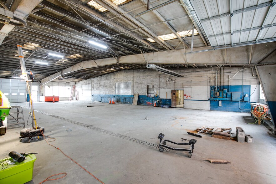 More Photos Of 207 Poythress Street, Hopewell Storefront Retail Office For Lease