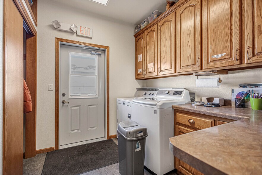 More Photos Of 1101 Service Rd, Kiel Freestanding For Sale