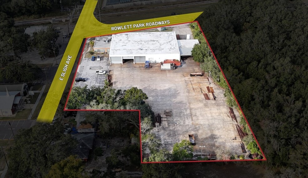 Primary Photo Of 2902 E Sligh Ave, Tampa Warehouse For Lease