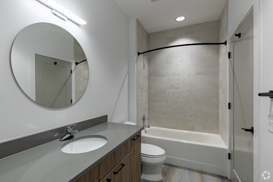 More Photos Of 512 Flat Shoals Ave SE, Atlanta Apartments For Lease