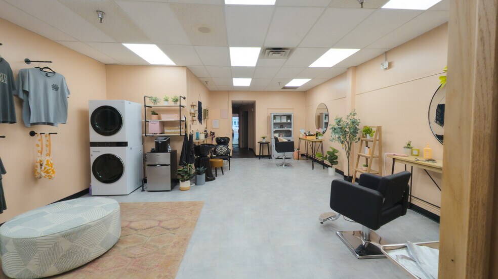 More Photos Of , Rochester Unknown For Sale