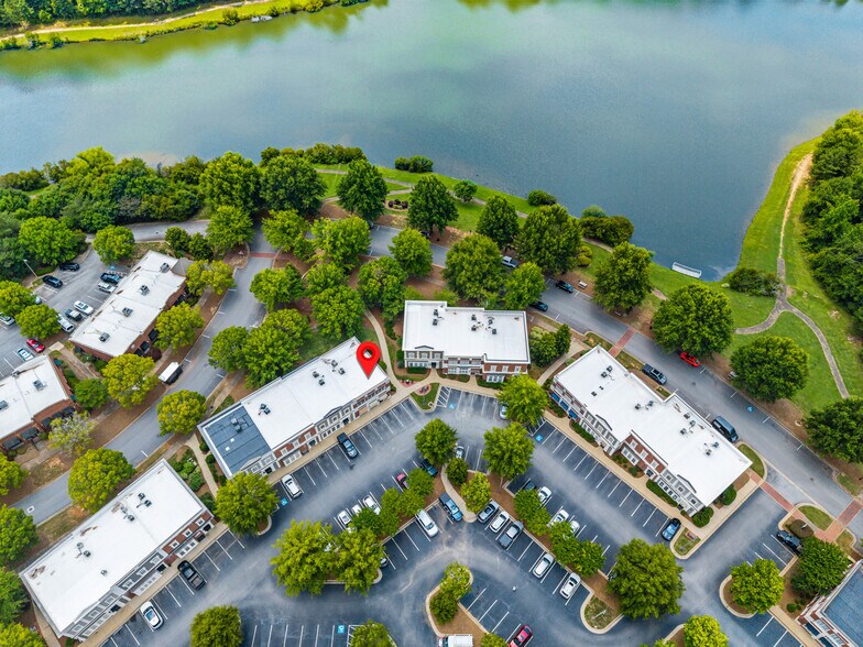 More Photos Of 1041 Parkside St, Greensboro Office For Lease