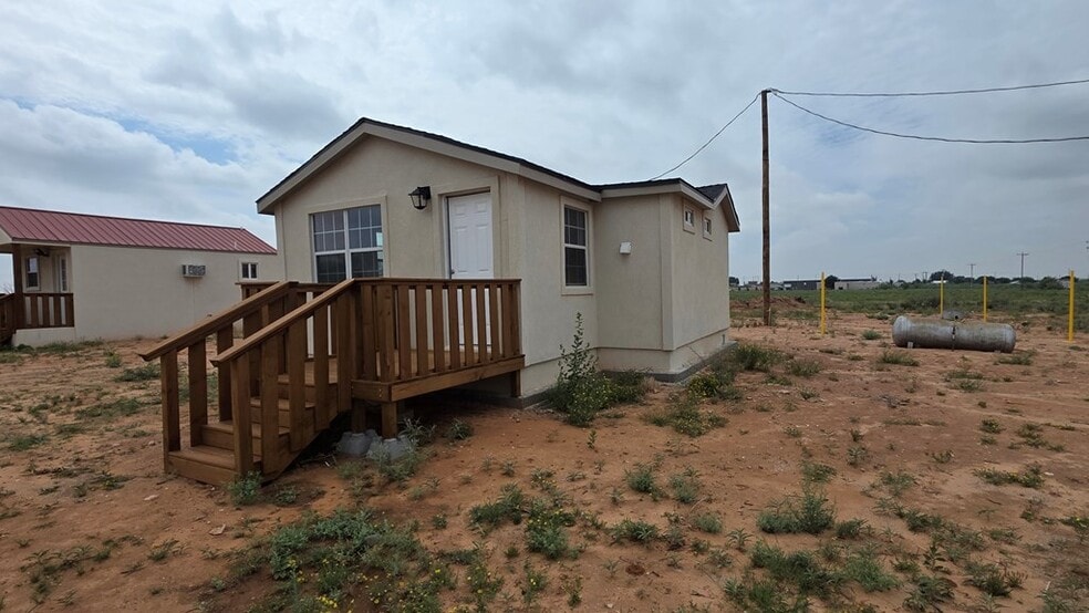 More Photos Of 2701 County 135 Rd, Midland Manufactured Housing Mobile Home Park For Lease
