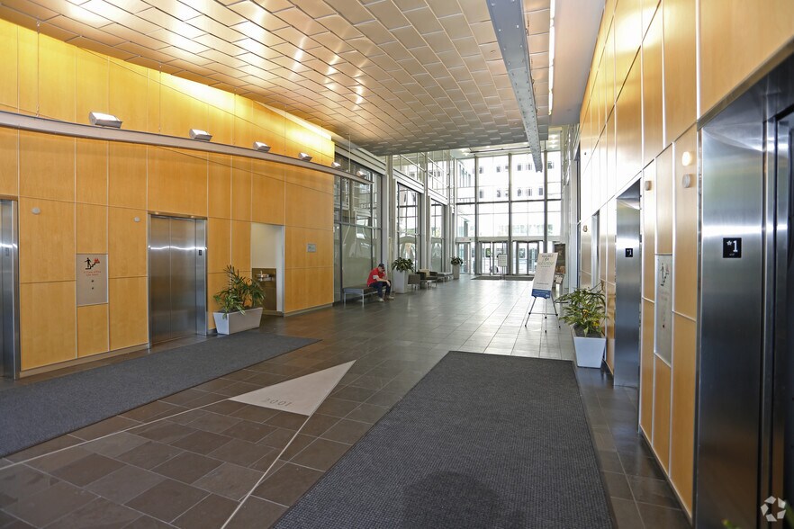 More Photos Of 30 Isabella St, Pittsburgh Office Residential For Lease