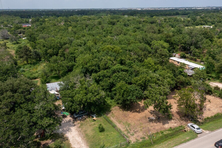 More Photos Of 3902 Cedar Bayou Lynchburg Rd, Baytown Land For Sale