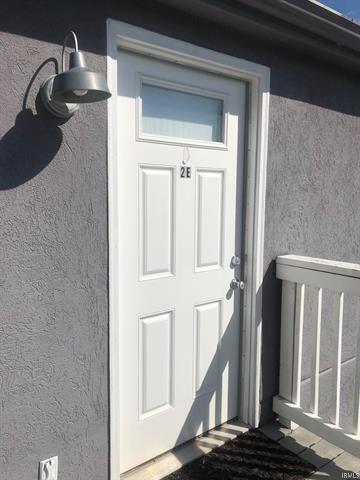 More Photos Of 2312 S Rogers St, Bloomington Freestanding For Sale