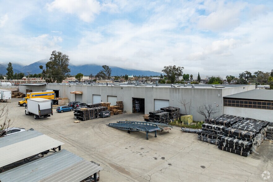 More Photos Of 1689 E Mission Blvd, Pomona Warehouse For Sale