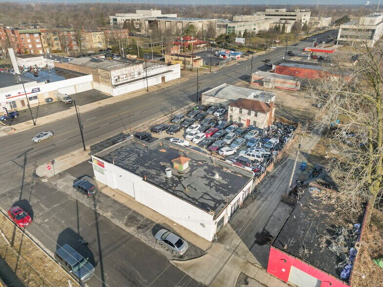 More Photos Of 3595 Broadway, Gary Industrial For Sale