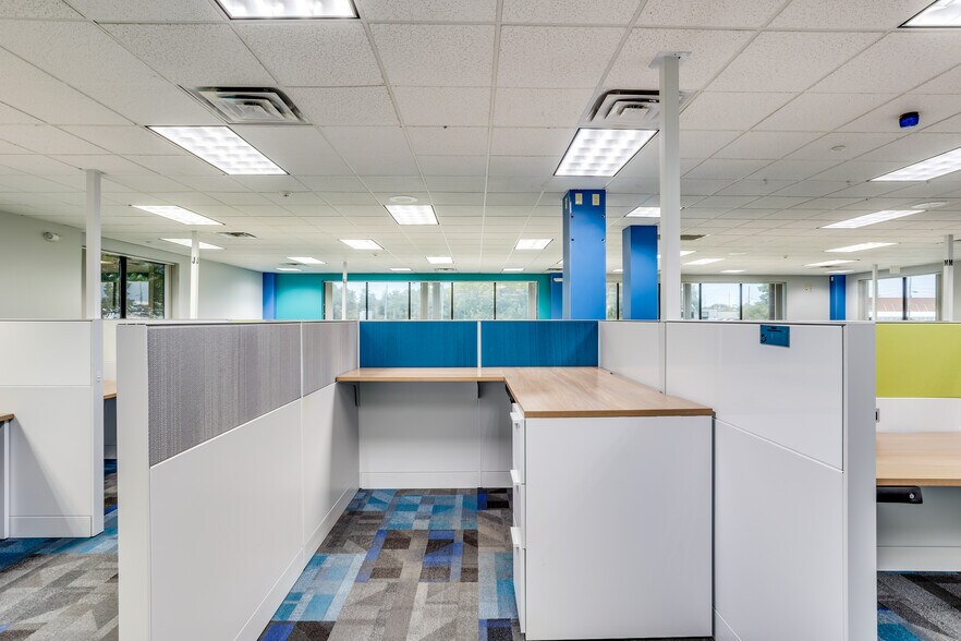 More Photos Of 500 W 1 St Ave, Hutchinson Office For Sale