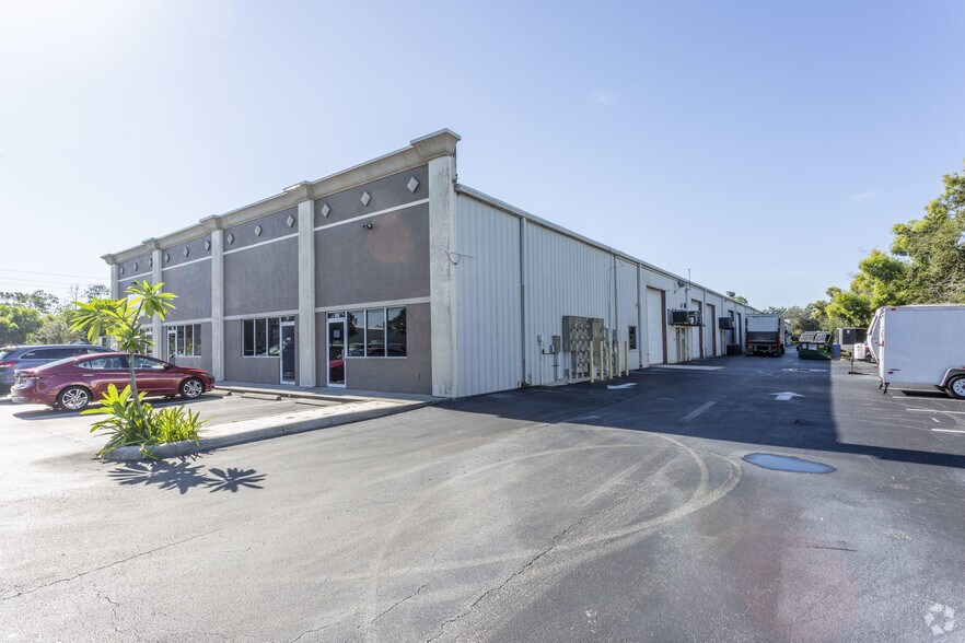 More Photos Of 1100 Commercial Blvd, Naples Light Distribution For Lease