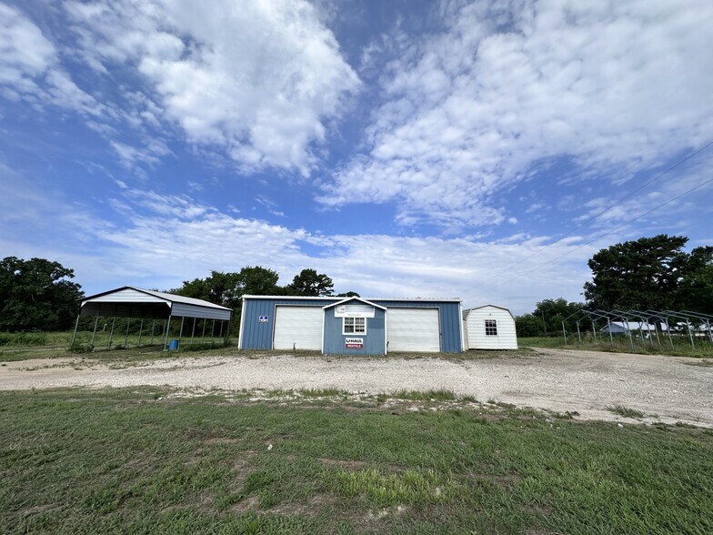 More Photos Of 2096 FM 21, Pittsburg Warehouse For Sale