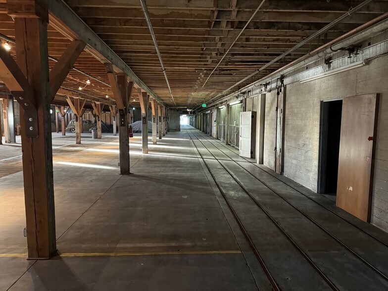 More Photos Of 341 A St, Fillmore Warehouse For Lease