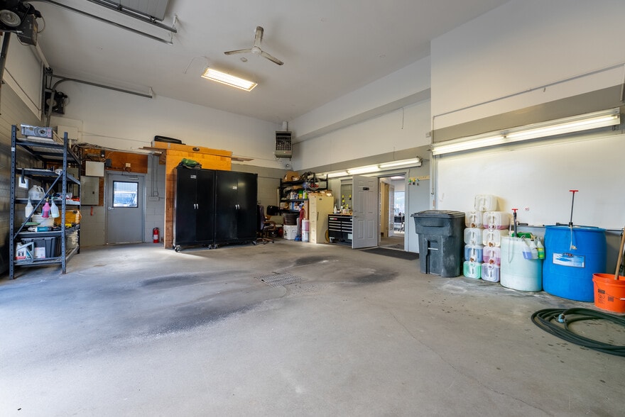 More Photos Of 300 E Main St, Westfield Auto Dealership For Sale
