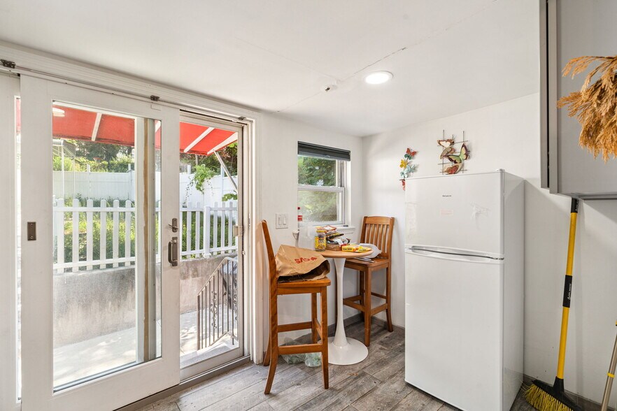 More Photos Of , Staten Island Unknown For Sale