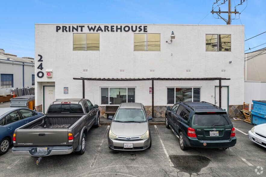 More Photos Of 240 Harbor Blvd, Belmont Manufacturing For Sale