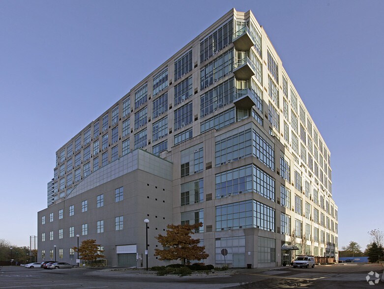 More Photos Of 250-300 Manitoba St, Toronto Apartments For Sale