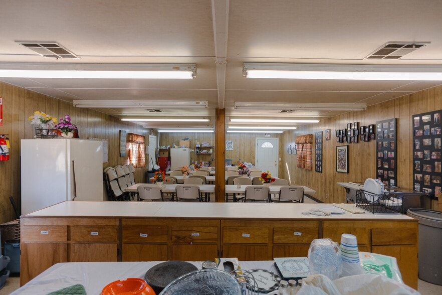 More Photos Of 21562 Reynolds Ave, Dos Palos Religious Facility For Sale