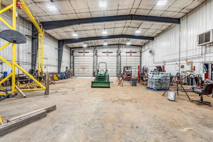 More Photos Of 163 Main Rd N, Frankfort Warehouse For Sale