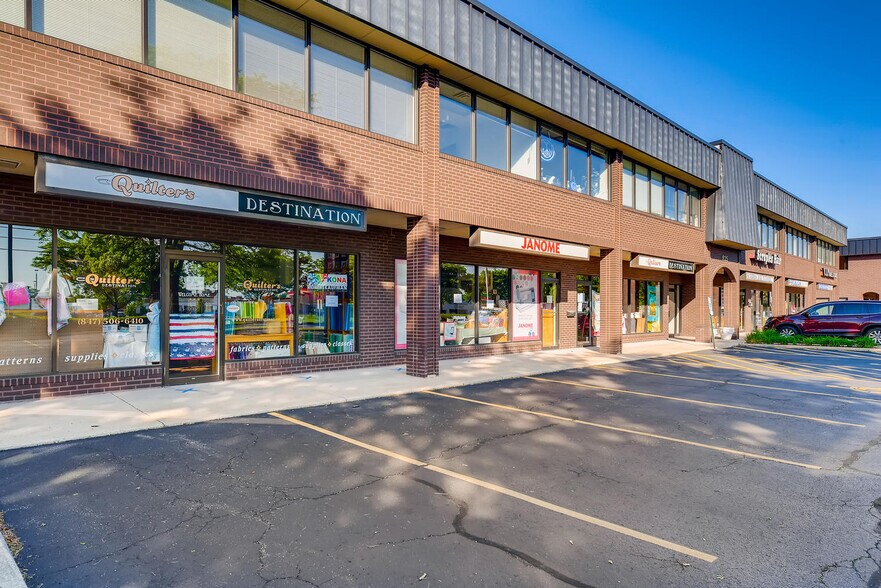 More Photos Of 805-815 E Rand Rd, Arlington Heights Office For Lease