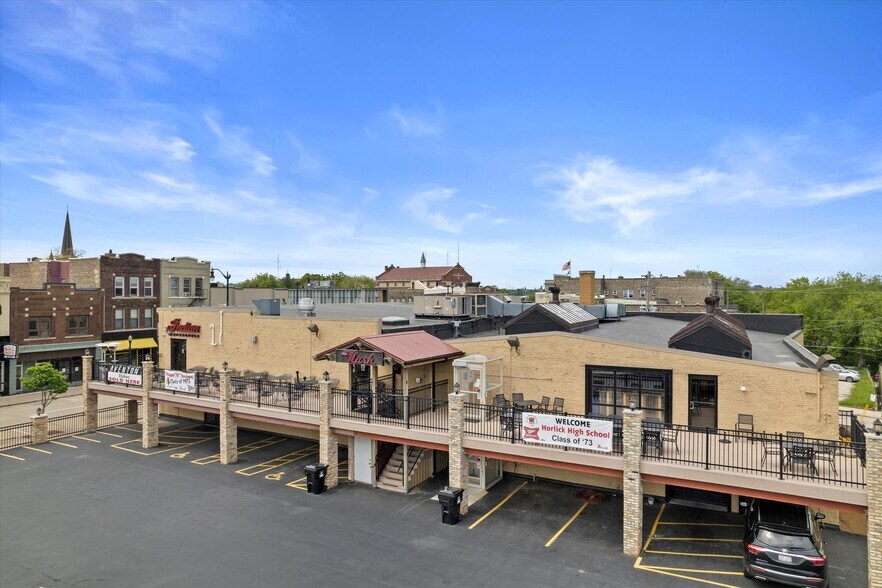 More Photos Of 522 6th St, Racine General Retail For Sale