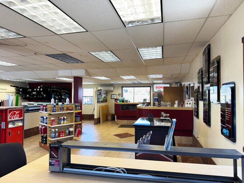 More Photos Of 9901 W Colfax Ave, Lakewood Freestanding For Sale