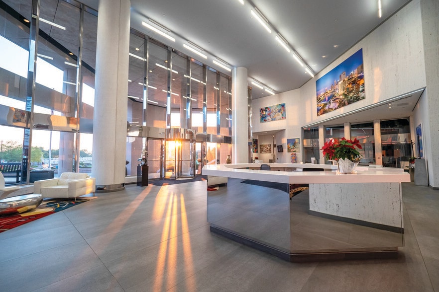 More Photos Of 200 Civic Center Dr, Columbus Office For Lease