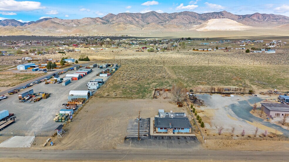 More Photos Of 6008 Frontage rd, Dayton General Retail For Sale