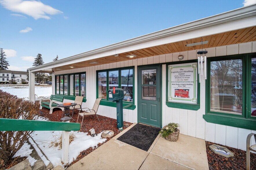 More Photos Of 0S165 Church St, Winfield Office For Sale