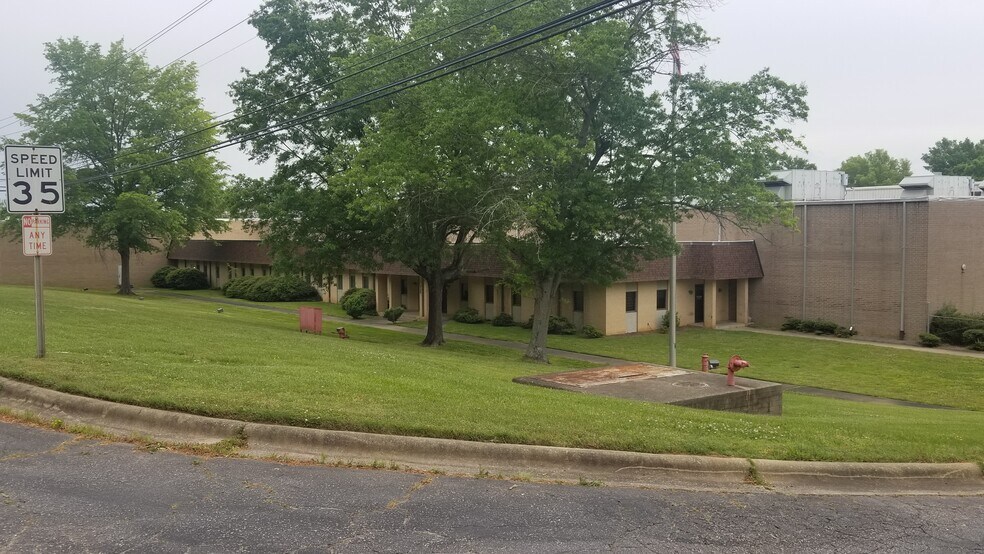 More Photos Of 327 Lewis St, Oxford Coworking Space