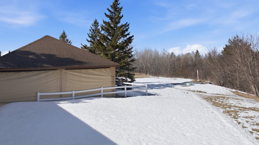 More Photos Of 16730 US 2, Bagley Freestanding For Sale