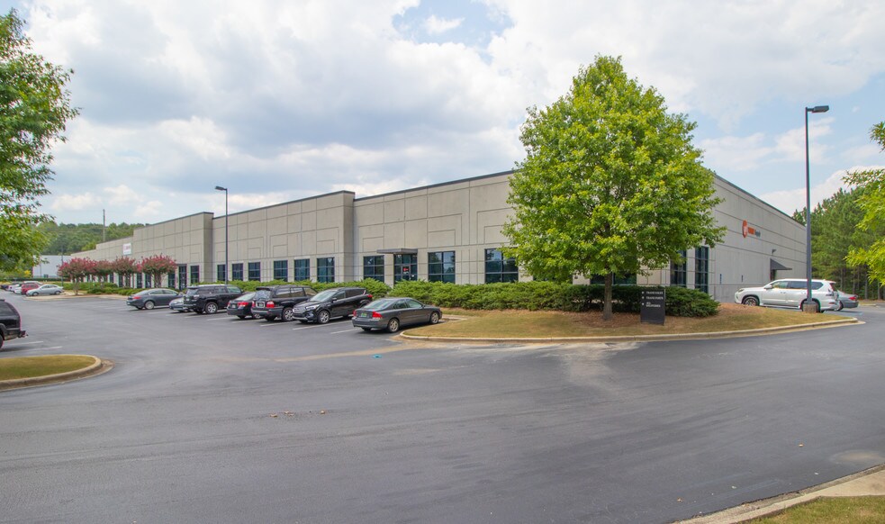 More Photos Of 1030 London Dr, Birmingham Light Distribution For Sale
