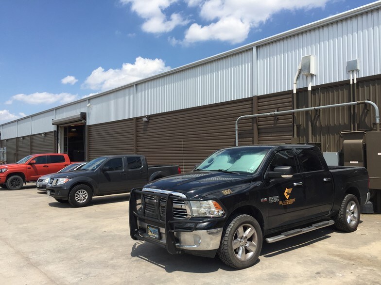 8799 Crownhill Blvd, San Antonio, TX 78209 Warehouse For Sale