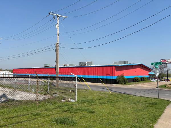 More Photos Of 1150 S Sheridan Rd, Tulsa Skating Rink For Sale