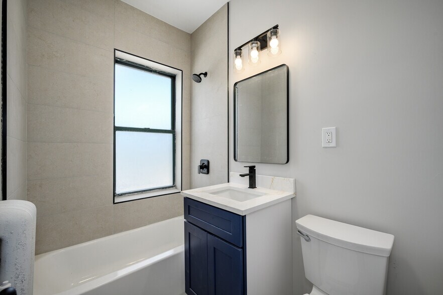 More Photos Of 1210 W 83rd St, Chicago Apartments For Sale