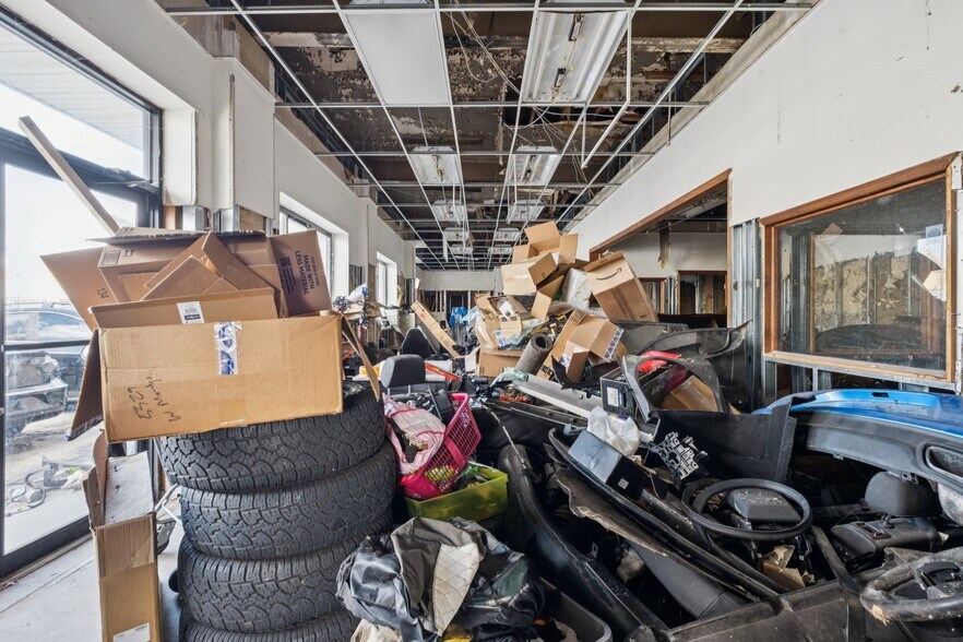 More Photos Of 6301-6311 N Broad St, Philadelphia Freestanding For Sale