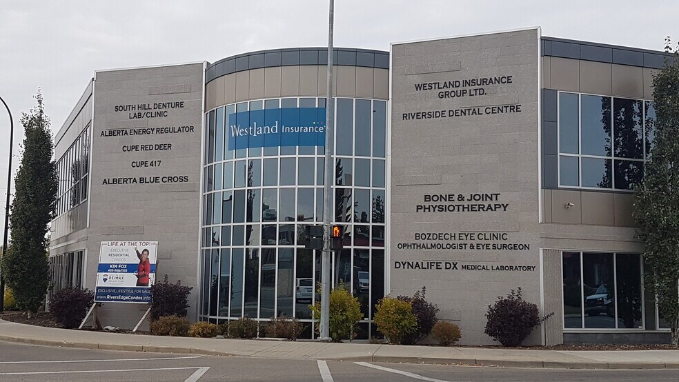 More Photos Of 5002 55th St, Red Deer Office For Lease