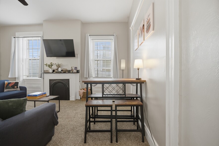 More Photos Of 367 Middle St, Portsmouth Apartments For Sale