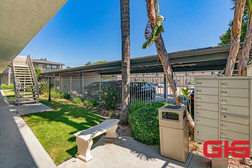 More Photos Of 380 S Sierra Madre Blvd, Pasadena Apartments For Sale