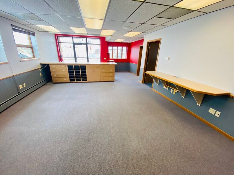 More Photos Of 713 Railroad Ave, Lomira Storefront For Lease