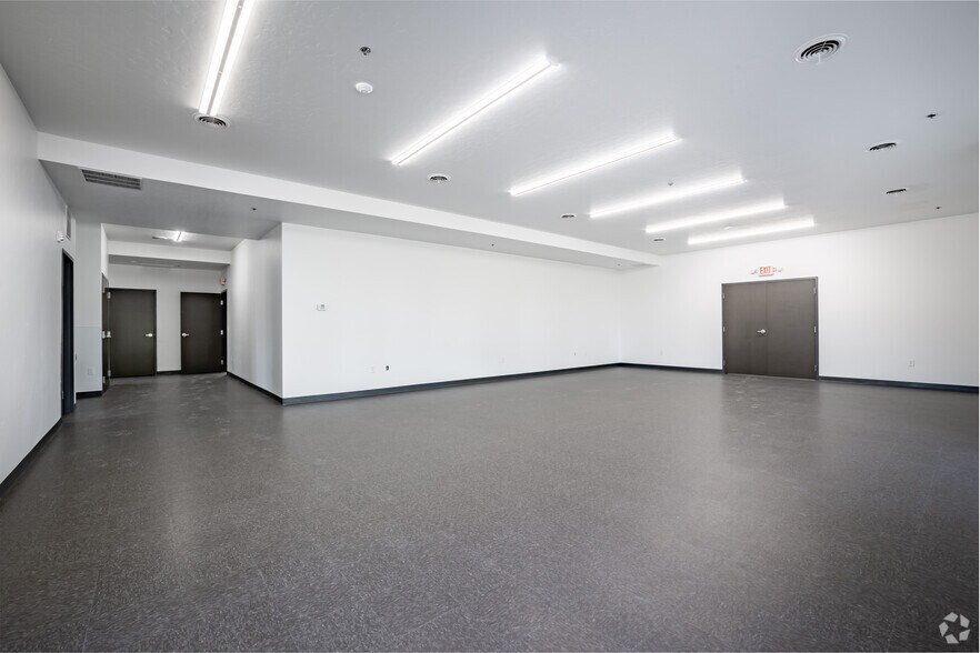 More Photos Of , Nampa Industrial For Sale