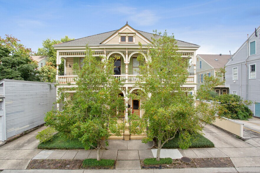 More Photos Of 4117 Perrier St, New Orleans Hotel For Sale