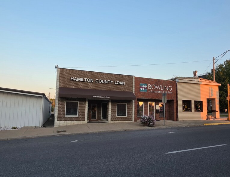 More Photos Of 204 S Washington St, Mc Leansboro Office For Sale