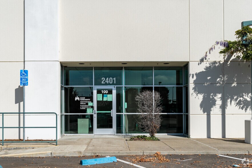 More Photos Of 2401 Merced St, San Leandro Research And Development For Lease
