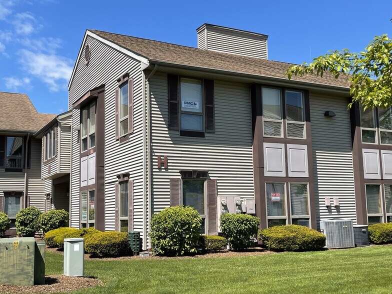 More Photos Of 150 River Rd, Montville Medical For Lease