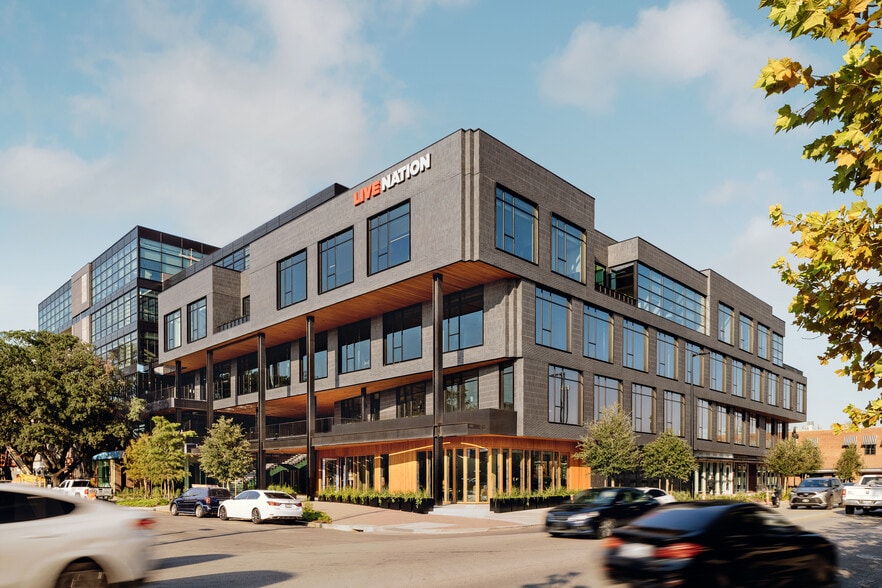 More Photos Of 888 Westheimer Rd, Houston Office For Lease