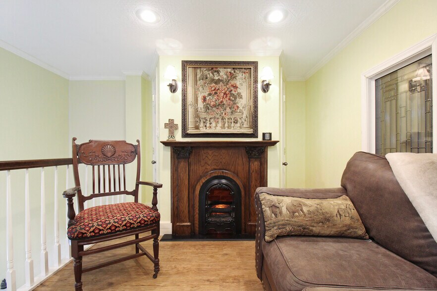 More Photos Of 101 Runnels St, De Kalb Lodge Meeting Hall For Sale