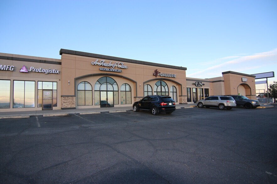 More Photos Of 9515 Gateway Blvd W, El Paso Unknown For Lease